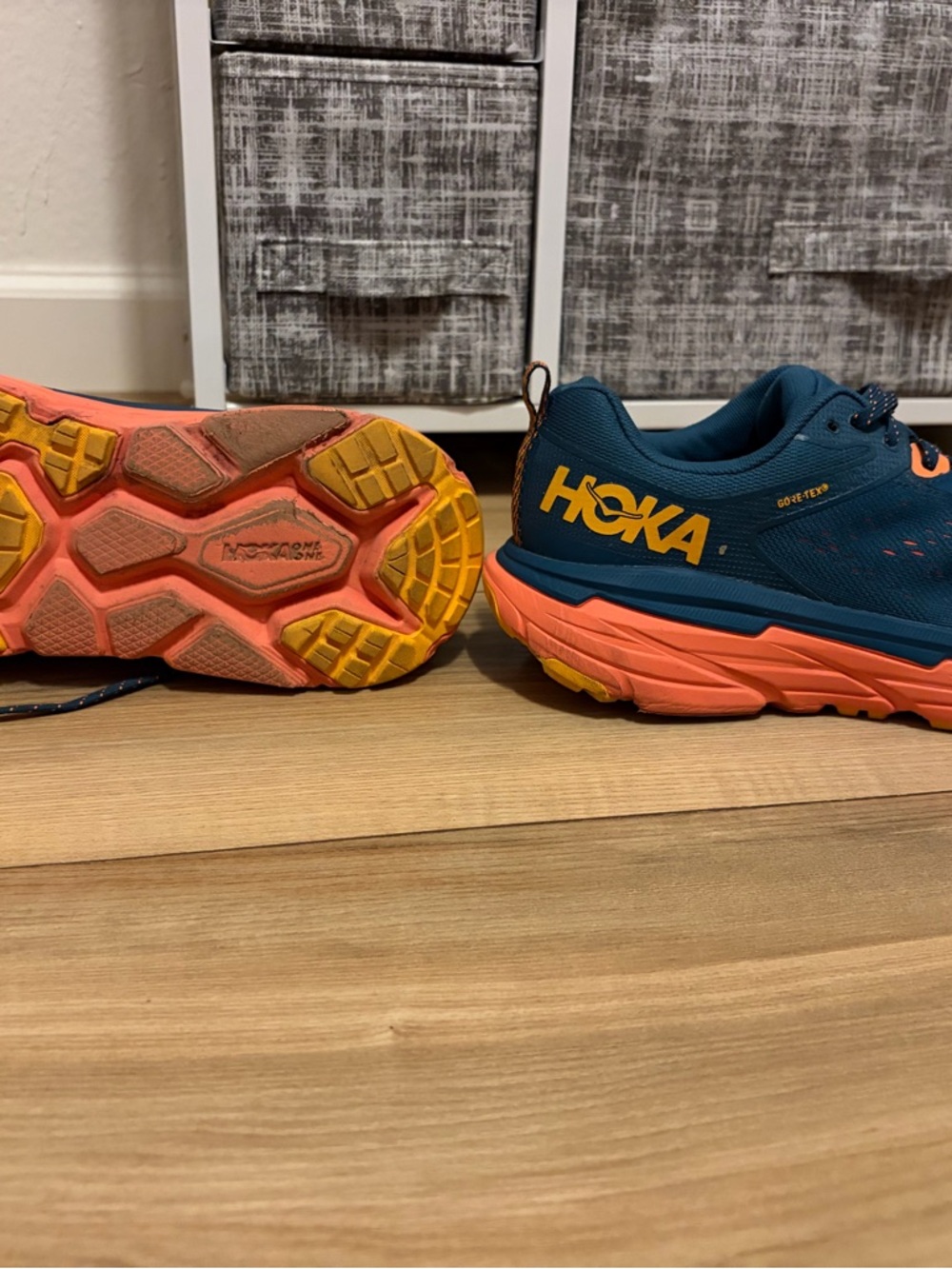 Women's Hoka One One Challenger ATR 6 Trail Shoes size 9.5 B - Picture 2 of 10